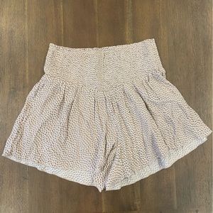 Adorable smocked Aerie shorts small